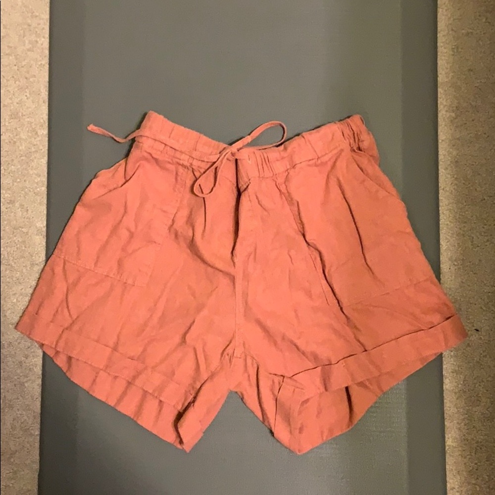 Mid length shorts